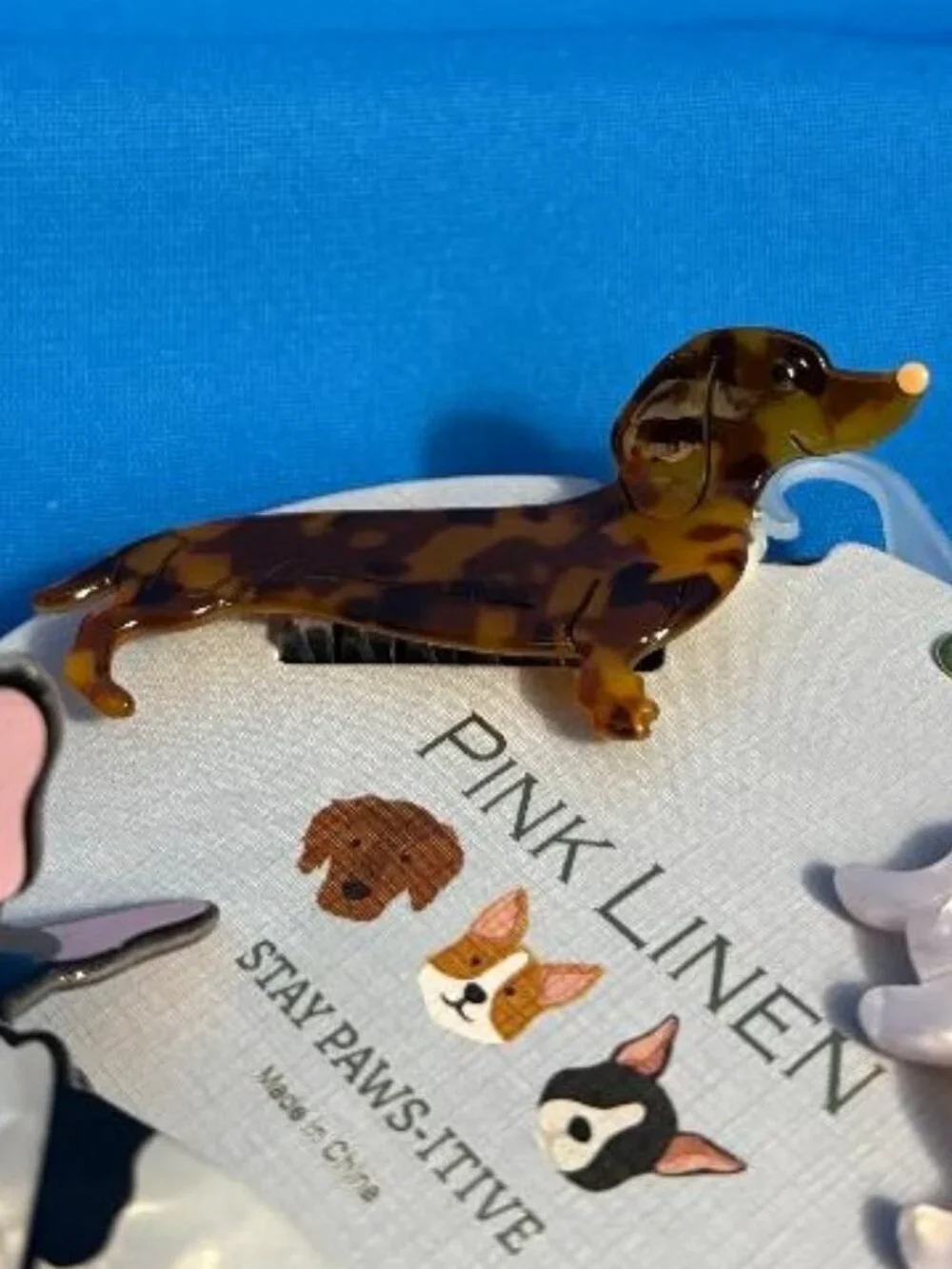 PINK LINEN DOG HAIR CLIPS FRENCHIE / BOSTON TERRIER & DACHSHUND & PEMBROKE CORGI